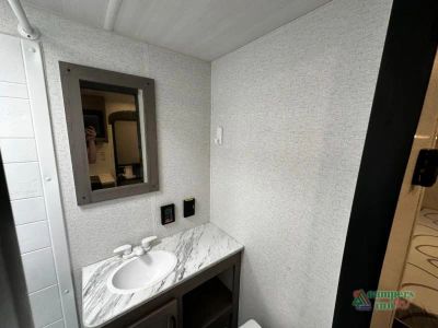 2024 Keystone RV Hideout — photo 32 view