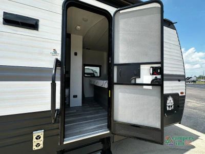 2024 Keystone RV Hideout — photo 8 view