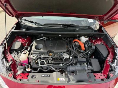 2022 Toyota RAV4 Hybrid - Photo 17