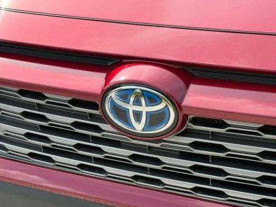2022 Toyota RAV4 Hybrid - Photo 5