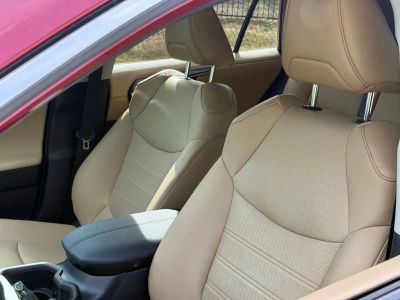 2022 Toyota RAV4 Hybrid - Photo 20