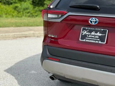 2022 Toyota RAV4 Hybrid - Photo 12