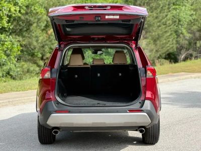 2022 Toyota RAV4 Hybrid - Photo 14