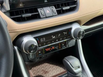 2022 Toyota RAV4 Hybrid - Photo 36
