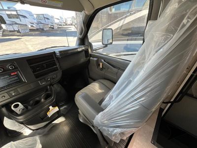 2026 Thor Motor Coach Chateau - Photo 13