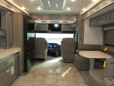 2026 Fleetwood Discovery LXE - Photo 6