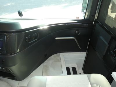 2026 Fleetwood Discovery LXE - Photo 10