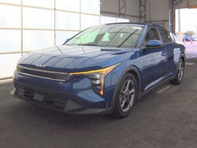 2025 Kia K4 - Photo 1