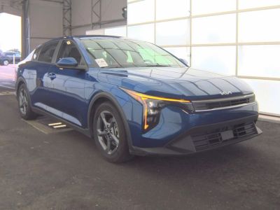 2025 Kia K4 - Photo 5