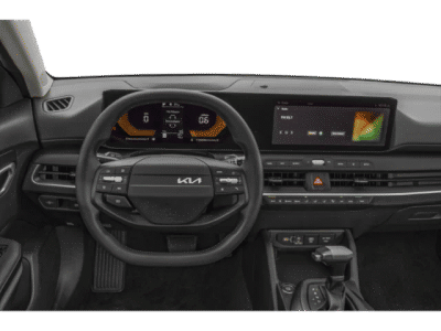 2025 Kia K4 - Photo 13