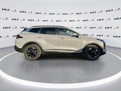 2026 Kia Sportage — photo 9 view