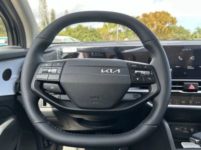 2026 Kia Sportage — photo 14 view