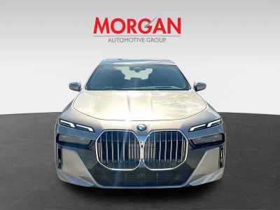 2023 BMW 7 Series — side profile view