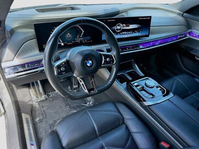 2023 BMW 7 Series — photo 9 view