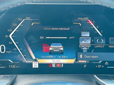 2023 BMW 7 Series — photo 11 view