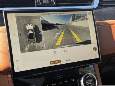 2026 Jaguar F-PACE — photo 16 view