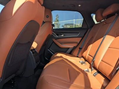 2026 Jaguar F-PACE — photo 12 view