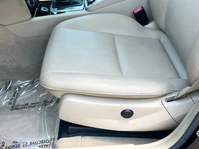 2010 Mercedes-Benz GLK — photo 15 view