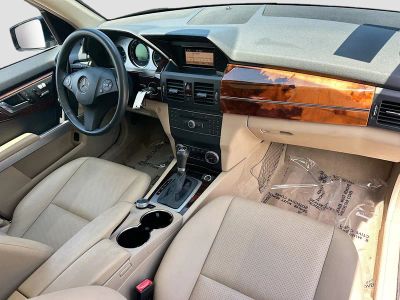 2010 Mercedes-Benz GLK — photo 25 view