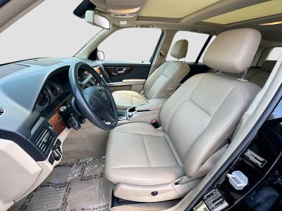 2010 Mercedes-Benz GLK — photo 17 view