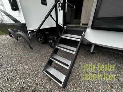 2026 Grand Design Solitude - Photo 11