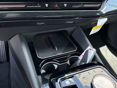2026 BMW 5 Series — photo 26 view