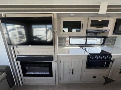 2024 Forest River RV Salem - Photo 13