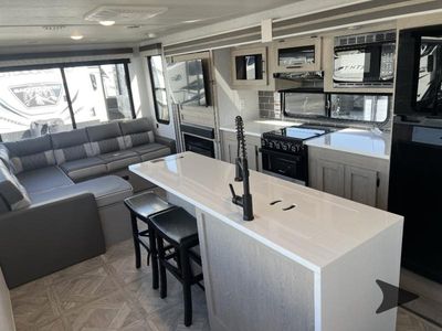 2024 Forest River RV Salem - Photo 9