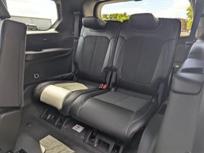 2026 Jeep Grand Cherokee L — photo 7 view