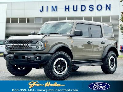 2026 Ford Bronco Badlands in Gray — front three-quarter view