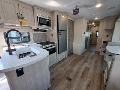 2026 Coachmen Catalina - Photo 7