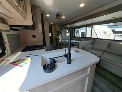 2026 Coachmen Catalina - Photo 6