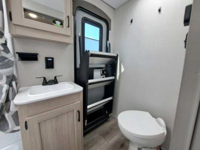 2026 Coachmen Catalina - Photo 11