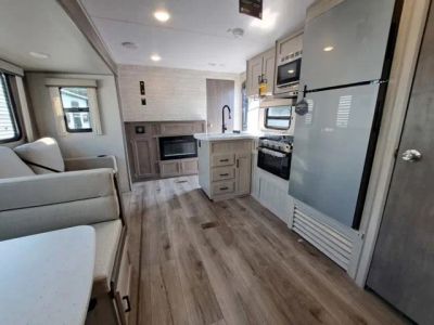 2026 Coachmen Catalina - Photo 8