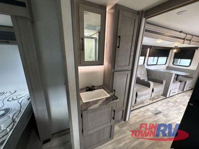 2022 Dutchmen RV Kodiak Ultimate - Photo 22