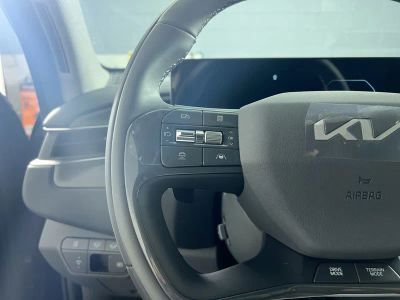 2026 Kia EV9 — photo 18 view