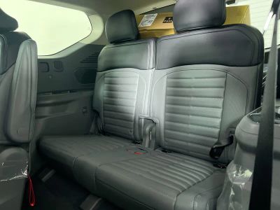 2026 Kia EV9 — photo 31 view