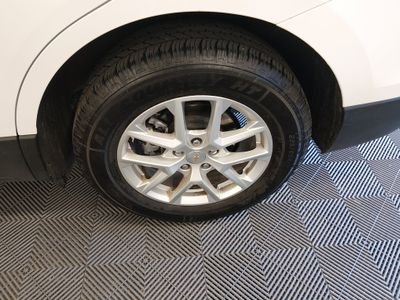 2024 Chevrolet Equinox — photo 10 view