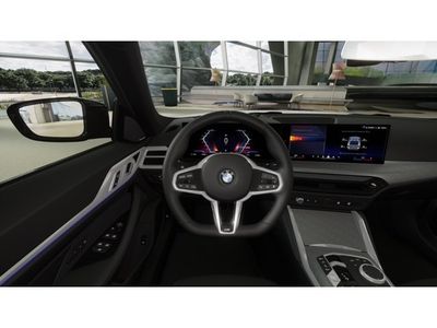 2026 BMW i4 - Photo 13