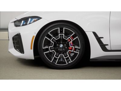 2026 BMW i4 - Photo 7