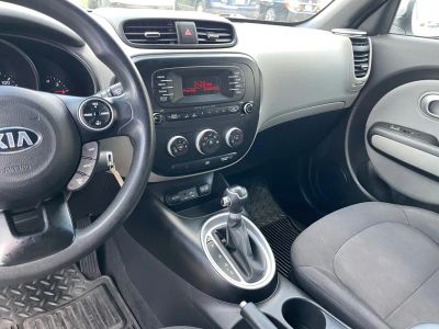 2015 Kia Soul - Photo 13