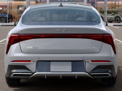 2026 Kia K5 - Photo 13