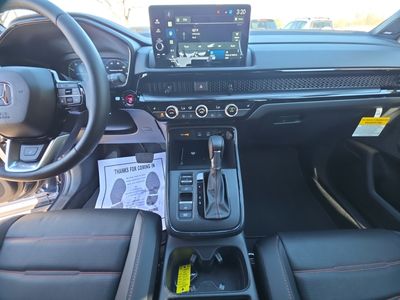 2026 Honda CR-V Hybrid — photo 13 view