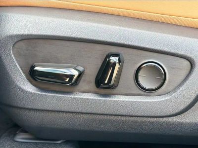 2026 Lexus RX — photo 26 view