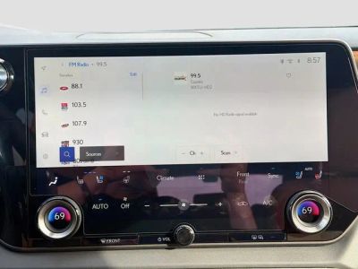 2026 Lexus RX — photo 33 view