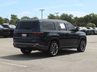 2022 Jeep Wagoneer — side profile view
