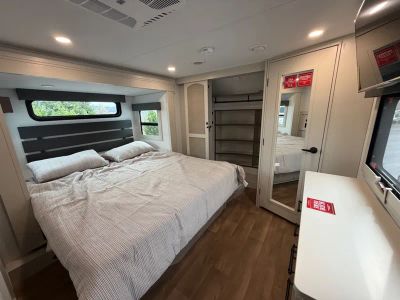 2026 Grand Design Solitude - Photo 16