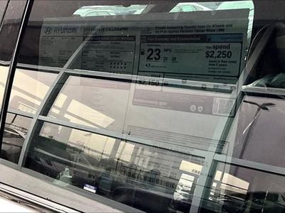 2026 Hyundai Santa Fe — photo 9 view