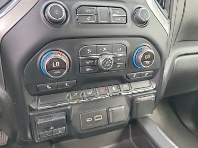 2019 Chevrolet Silverado 1500 — photo 25 view
