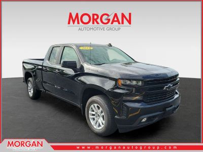 2019 Chevrolet Silverado 1500 RST in Black — front three-quarter view